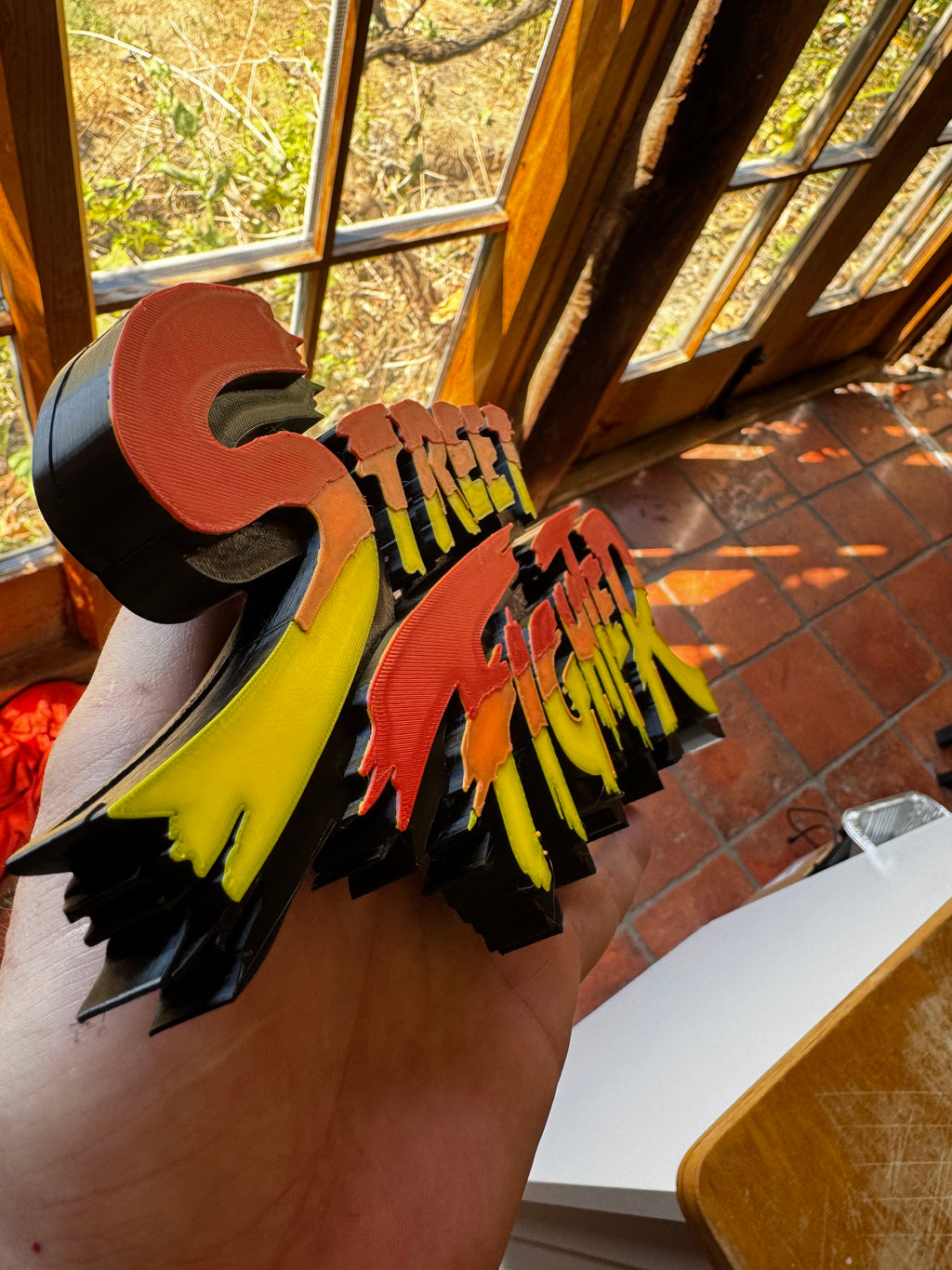 Street Fighter 3D Printed Display Sign – Red, Orange & Yellow 23cm