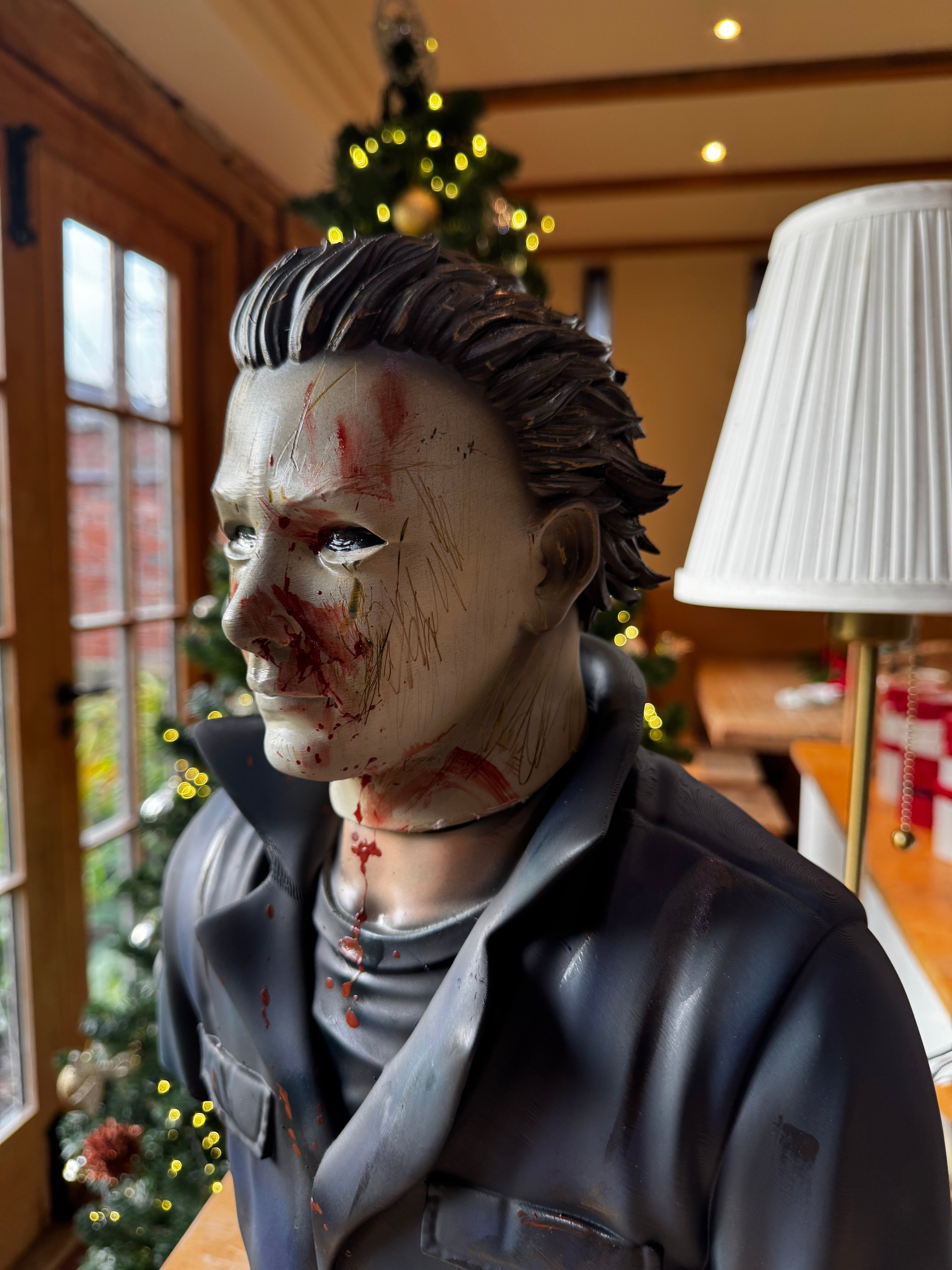 Michael Myers Halloween Hand-Painted 3D Bust – Horror Display Statue