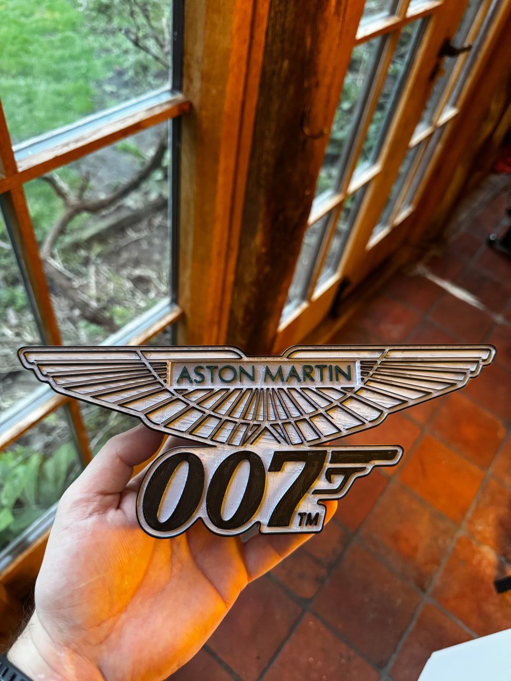 Aston Martin 007 James Bond 3D Printed Sign – Luxury Car & Bond Inspired Wall Display