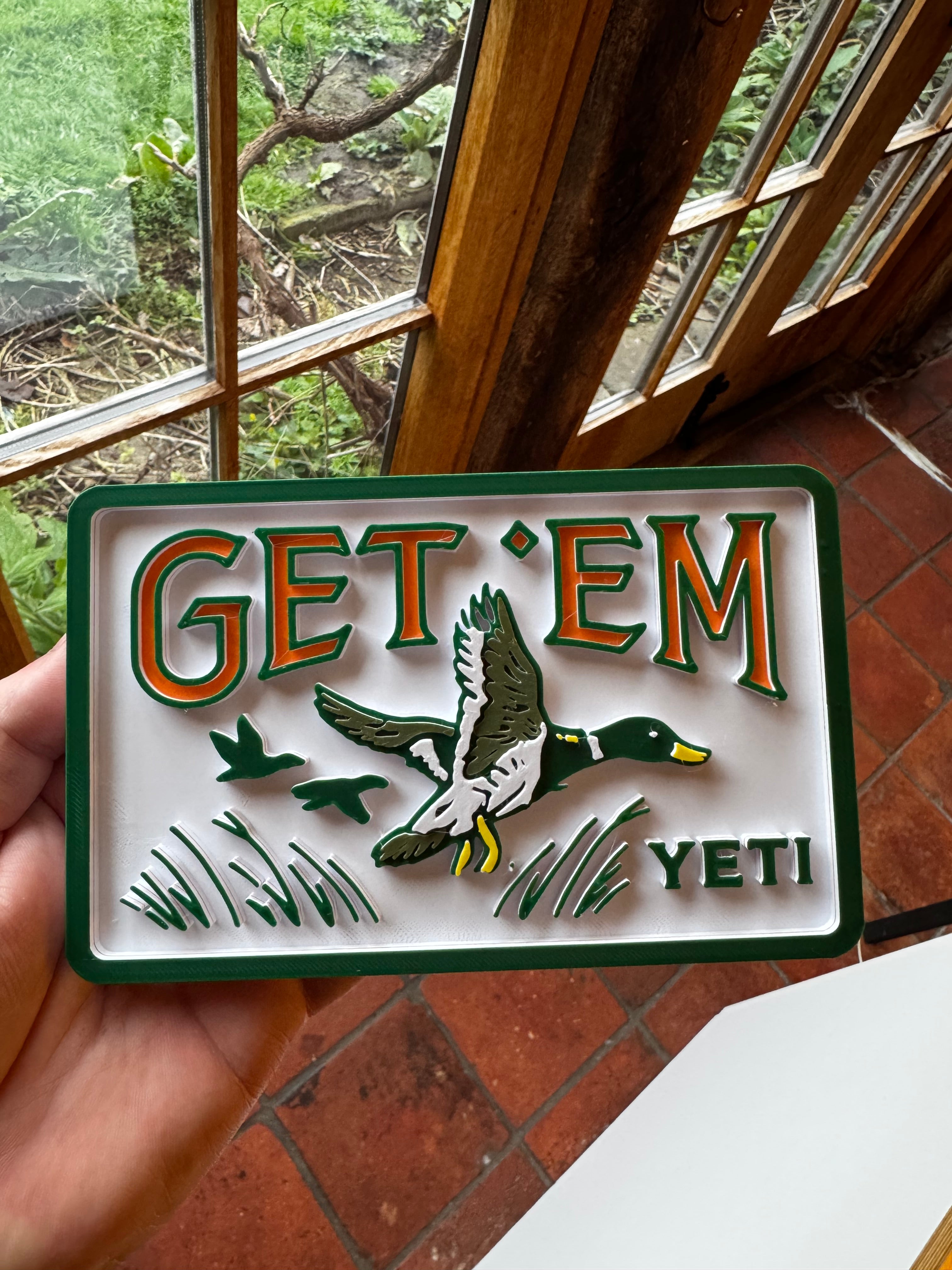 Get ’Em Yeti 3D Printed Duck Hunting Sign – Flying Mallard Outdoor Wall Plaque