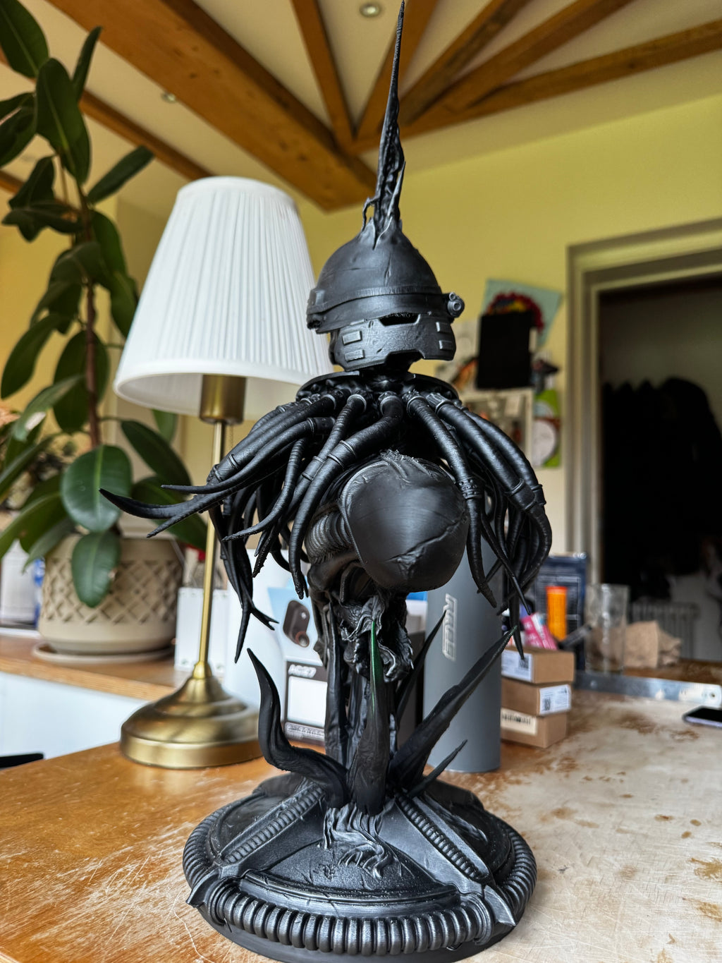 Alien vs Predator 3D Printed Bust – Predator & Xenomorph Display Statue – Sci-Fi Collectors Piece