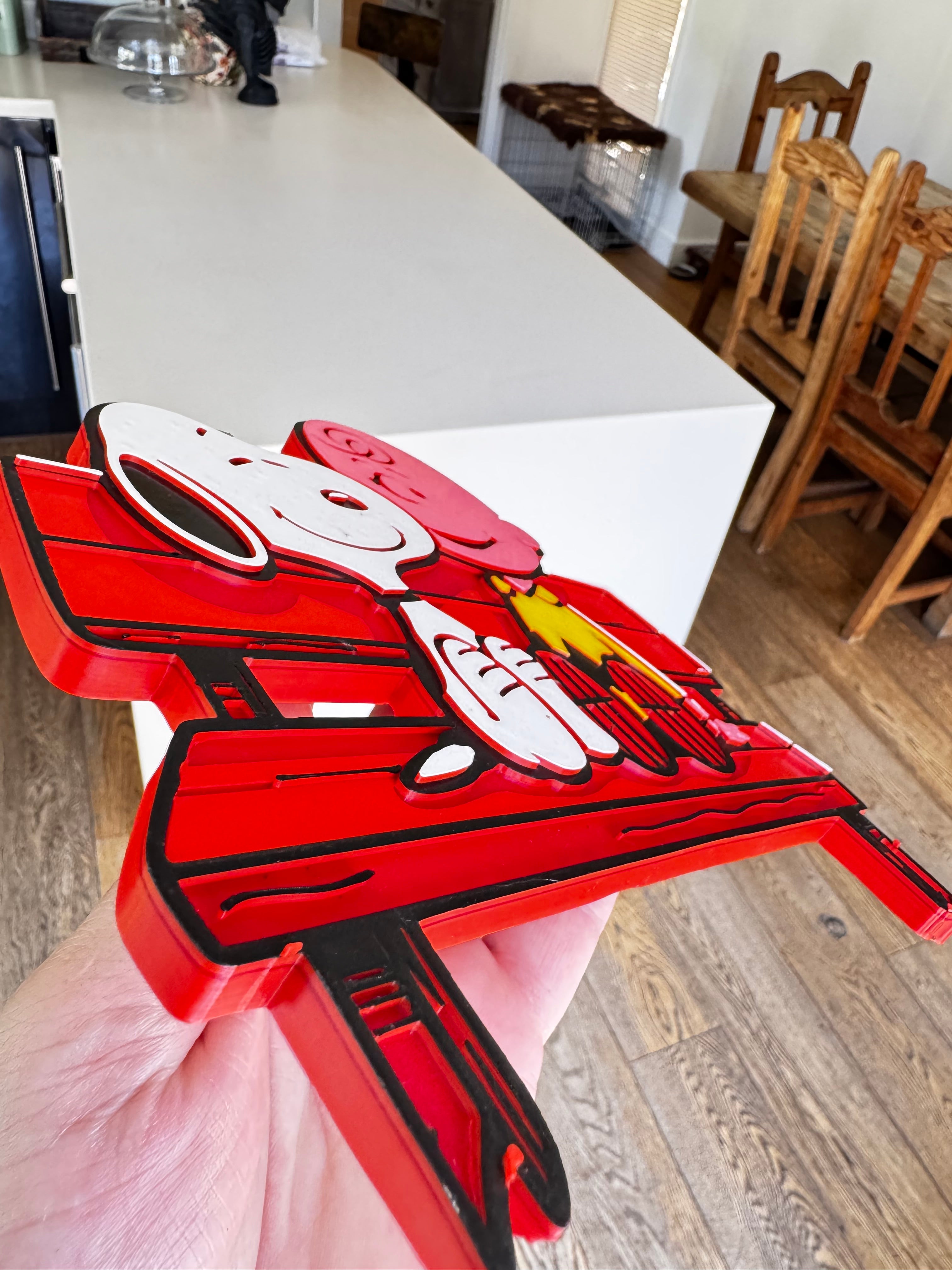 Snoopy & Charlie Brown Friendship 3D Printed Wall Plaque – Peanuts Red Bench Display – Cartoon Décor – Brettin3D