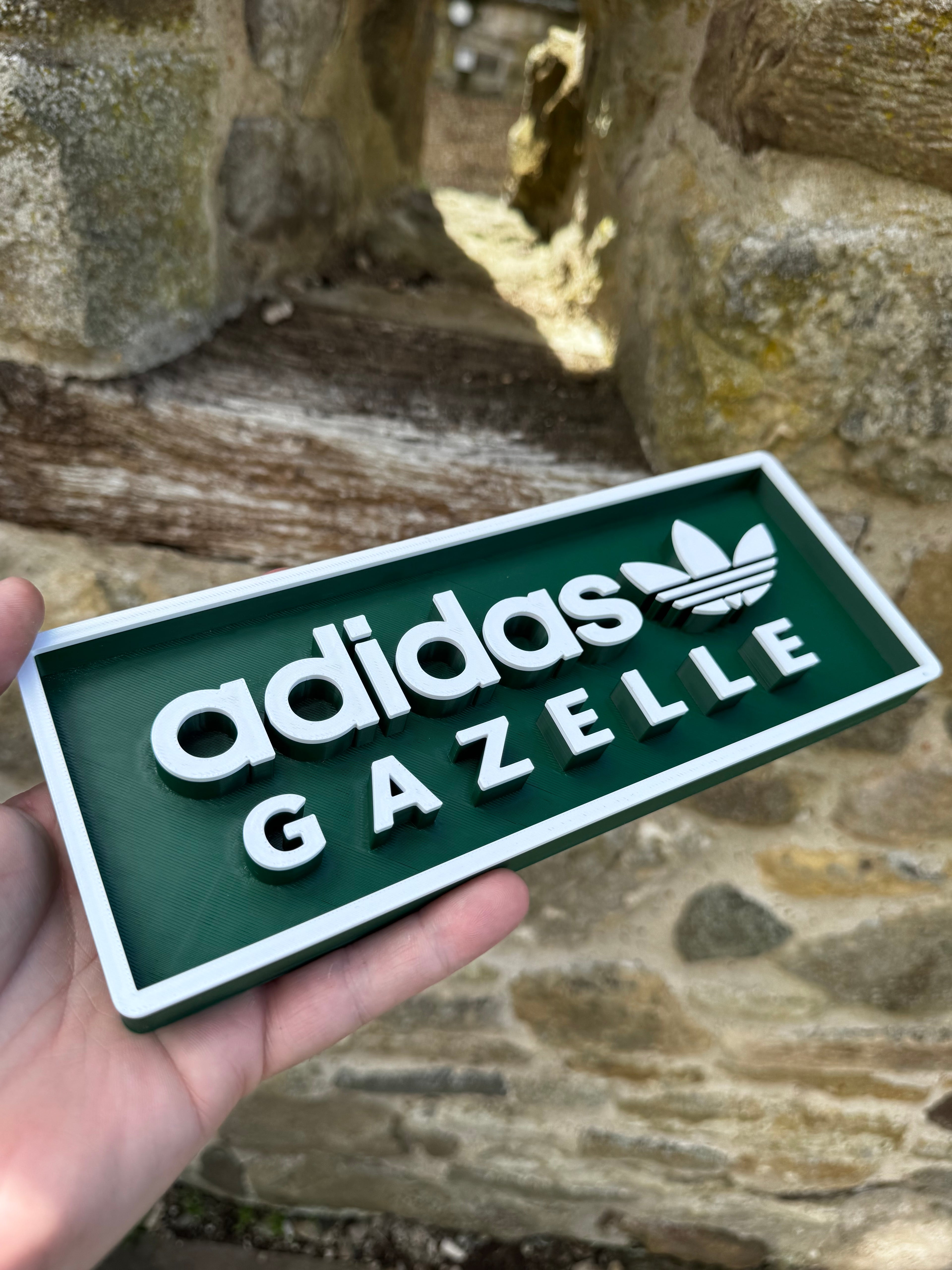 Adidas Gazelle 3D Printed Wall Plaque – Retro Trainer Sneaker Sign – Green & White Adidas Display – Brettin3D