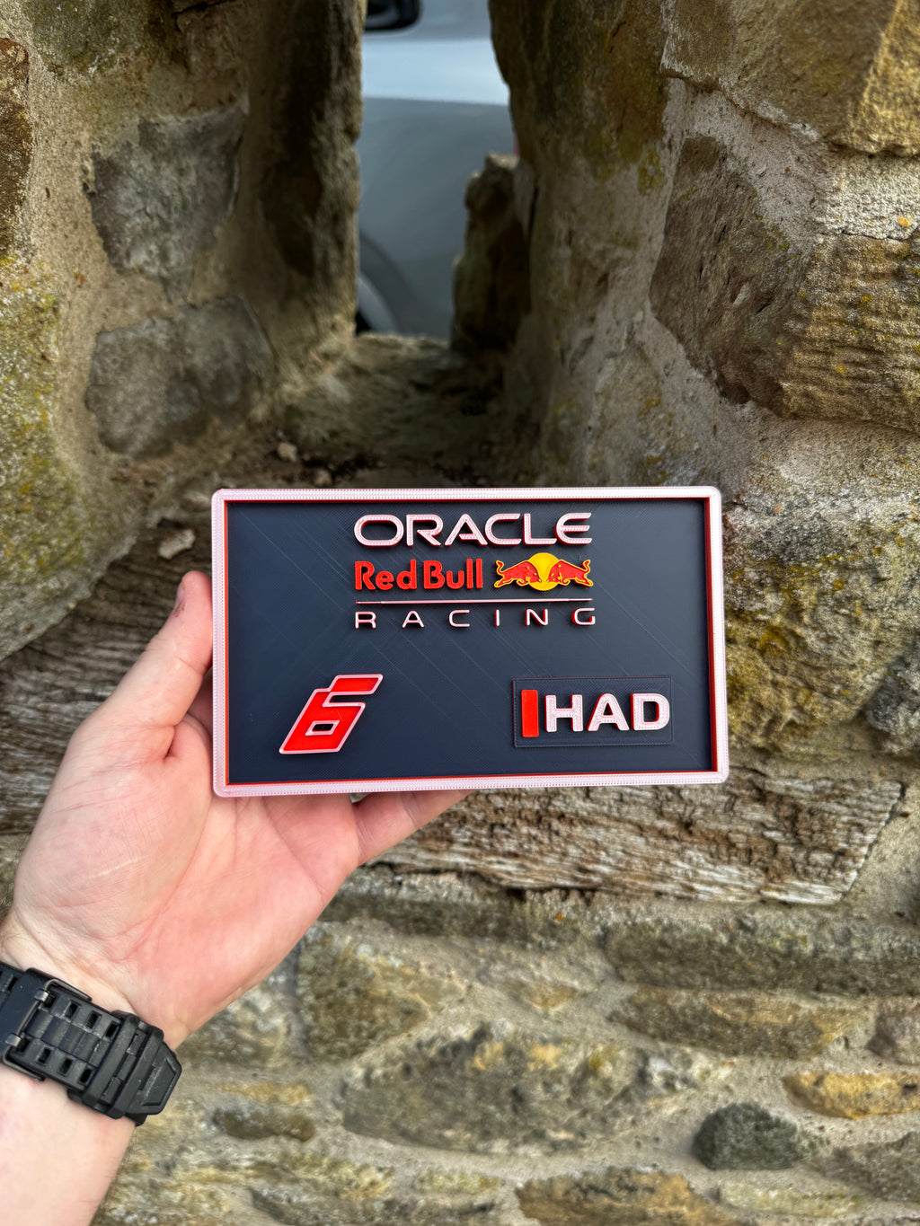 Isack Hadjar #6 Oracle Red Bull Racing F1 3D Printed Driver Plaque – Formula 1 Motorsport Display – Brettin3D