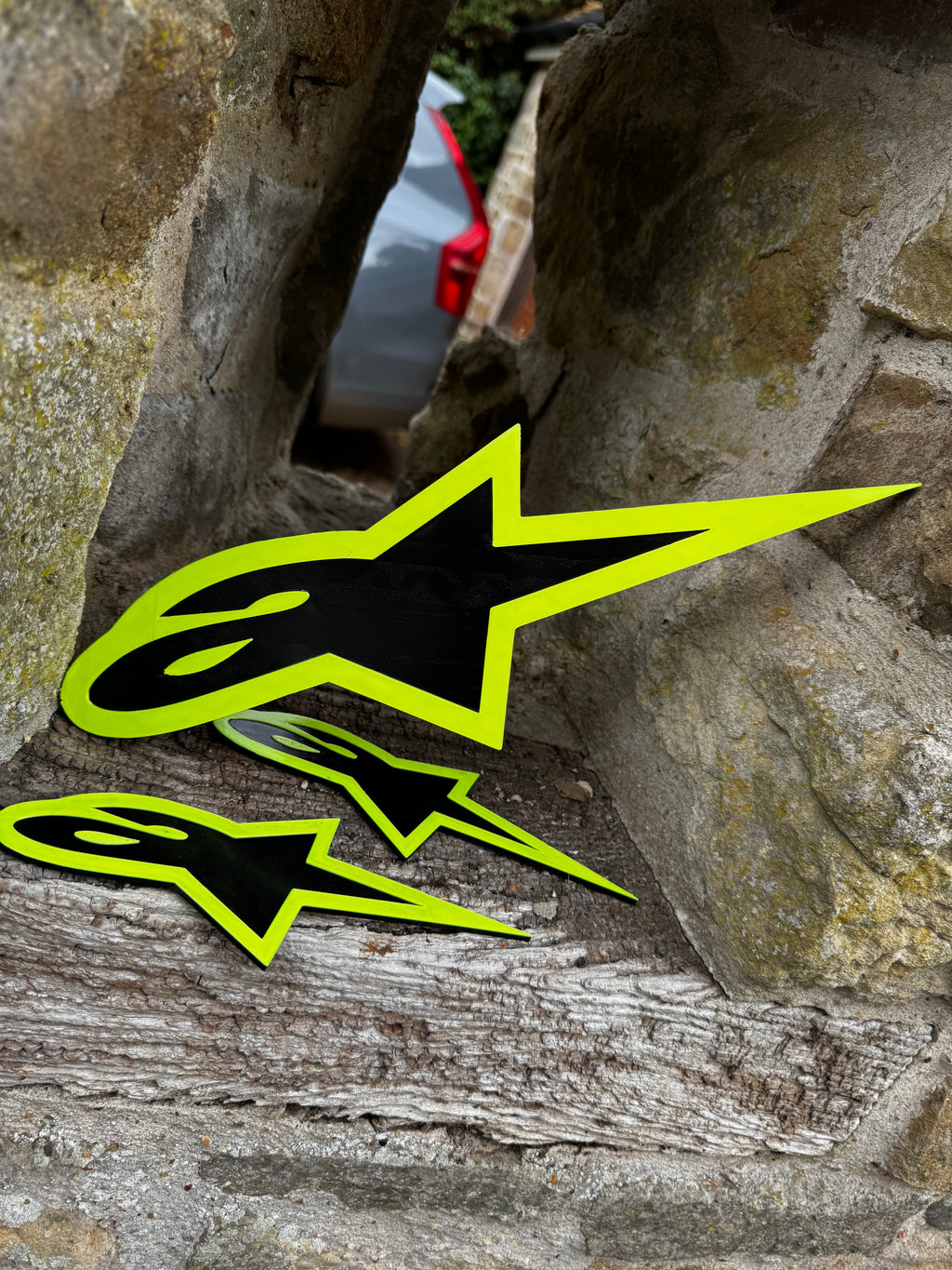 Alpinestars 3D Logo Wall Plaque – Black & Fluorescent Yellow