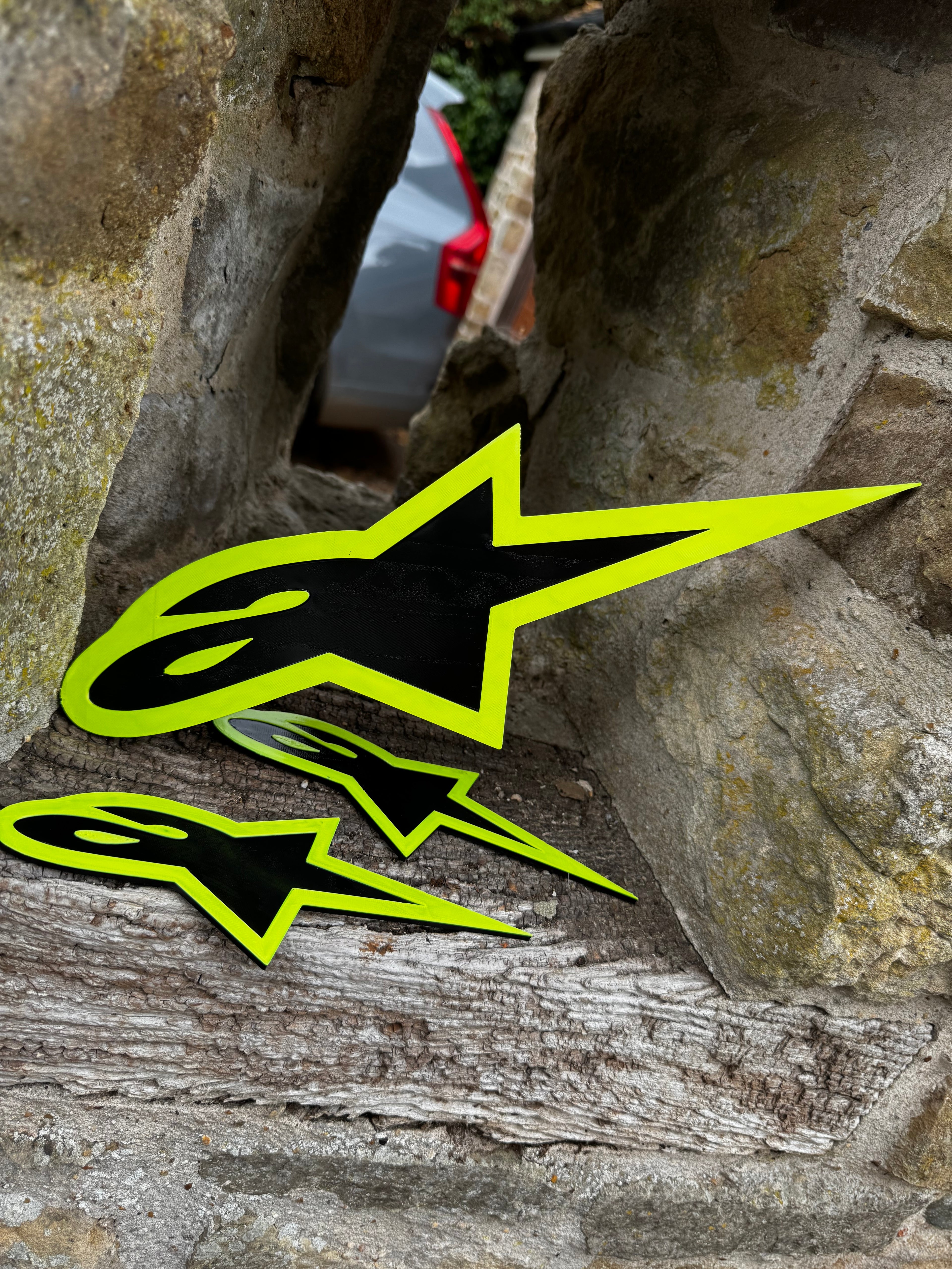 Alpinestars 3D Logo Wall Plaque – Black & Fluorescent Yellow